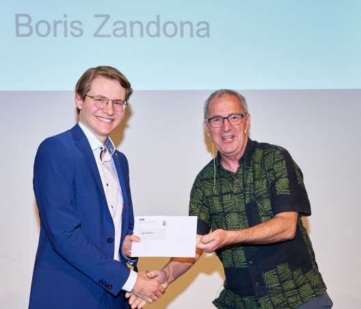 Boris Zandona with Prof. Emmanuel Frossard